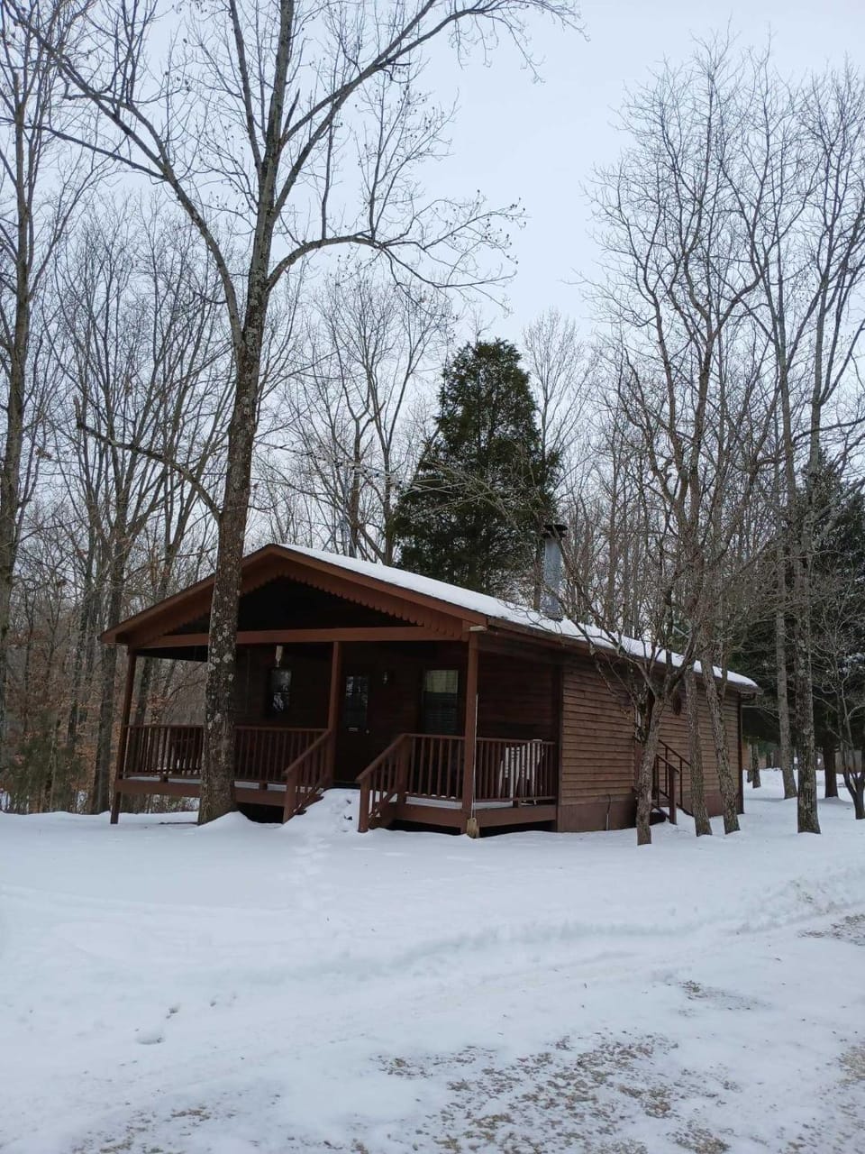 Two Bedroom Cozy Cabin #14 on Patoka Lake in Southern Indiana Cabin in Indiana