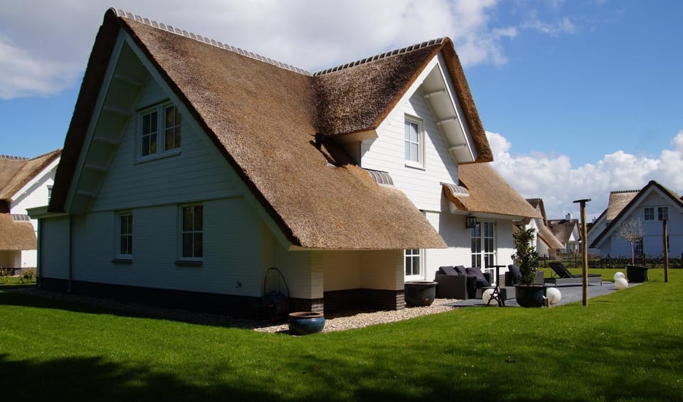 Property building, Garden