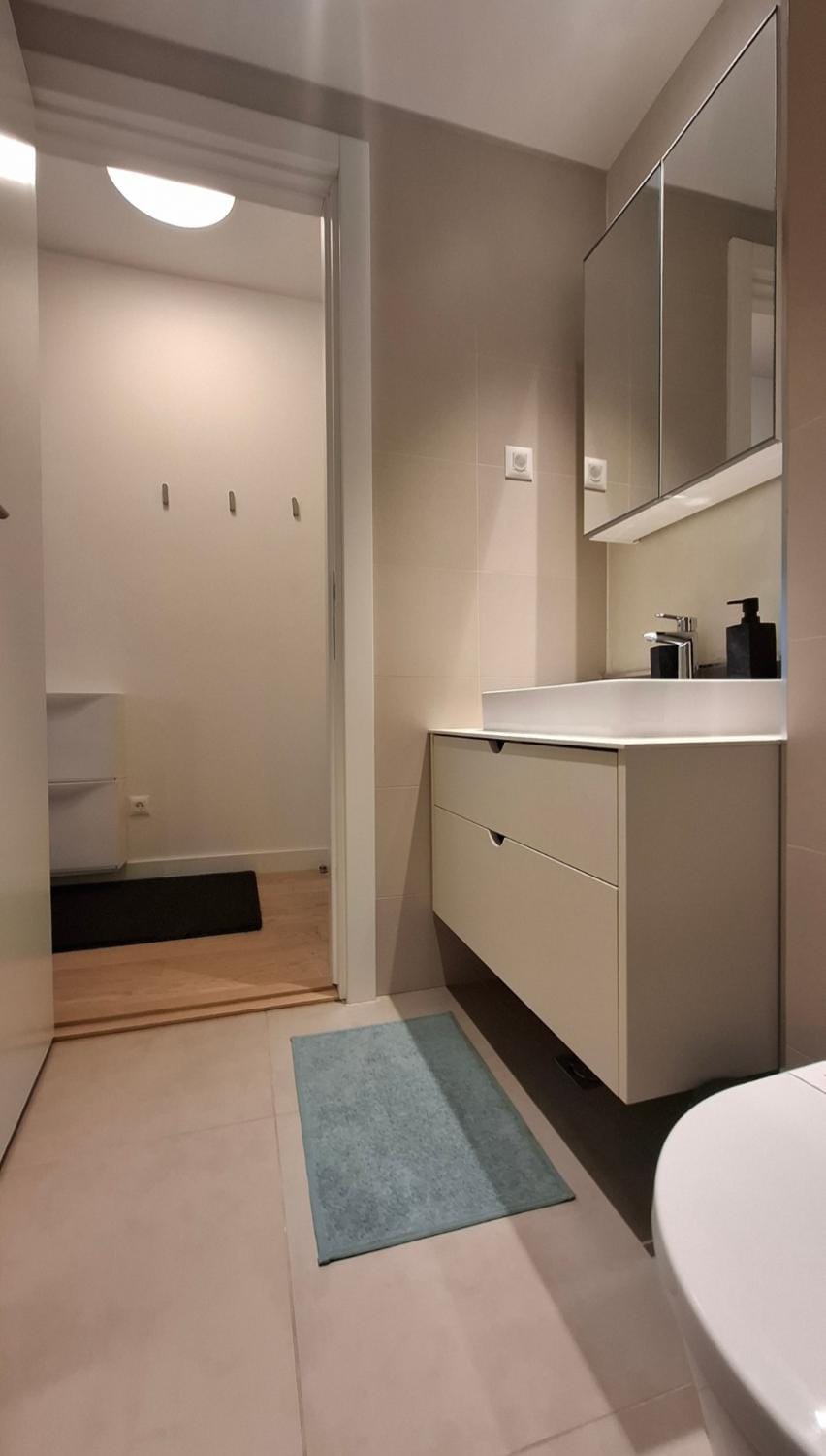 Bathroom, Kitchen or kitchenette