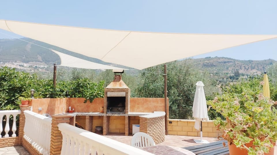 Los Olivos House in Axarquía