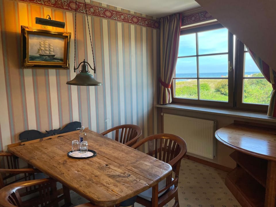 Dining area, Sea view