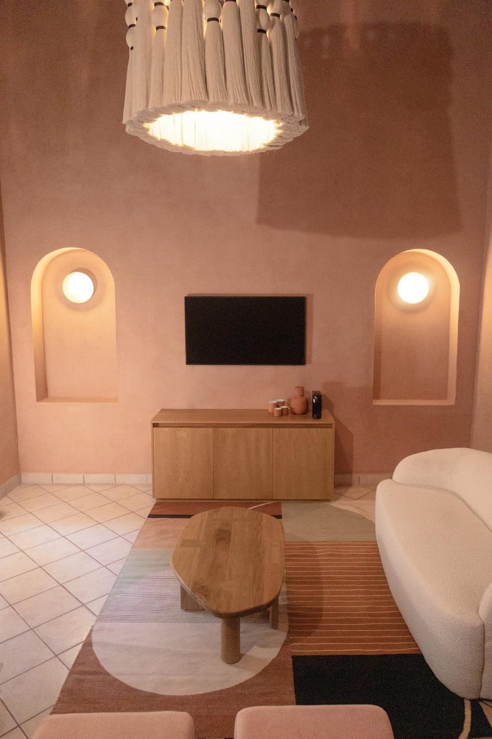 Communal lounge/ TV room
