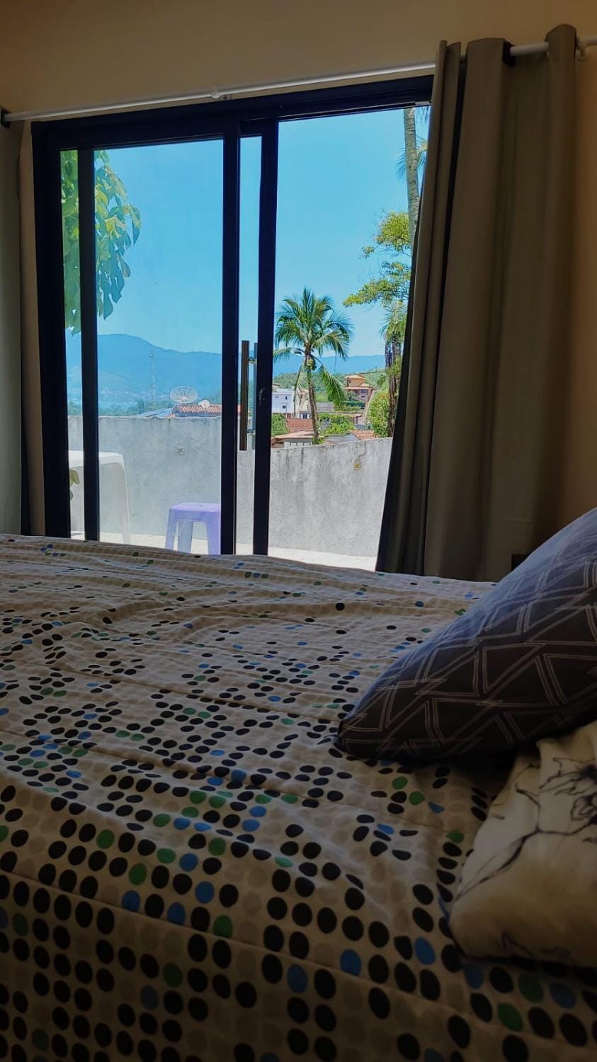 Quarto vista mar São Sebastião Vacation rental in São Sebastião