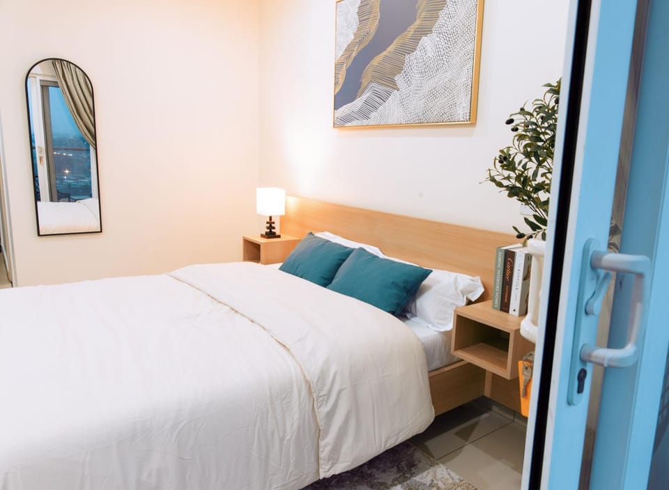 Luxury Studio Suite at The Gallery Apartment in Accra