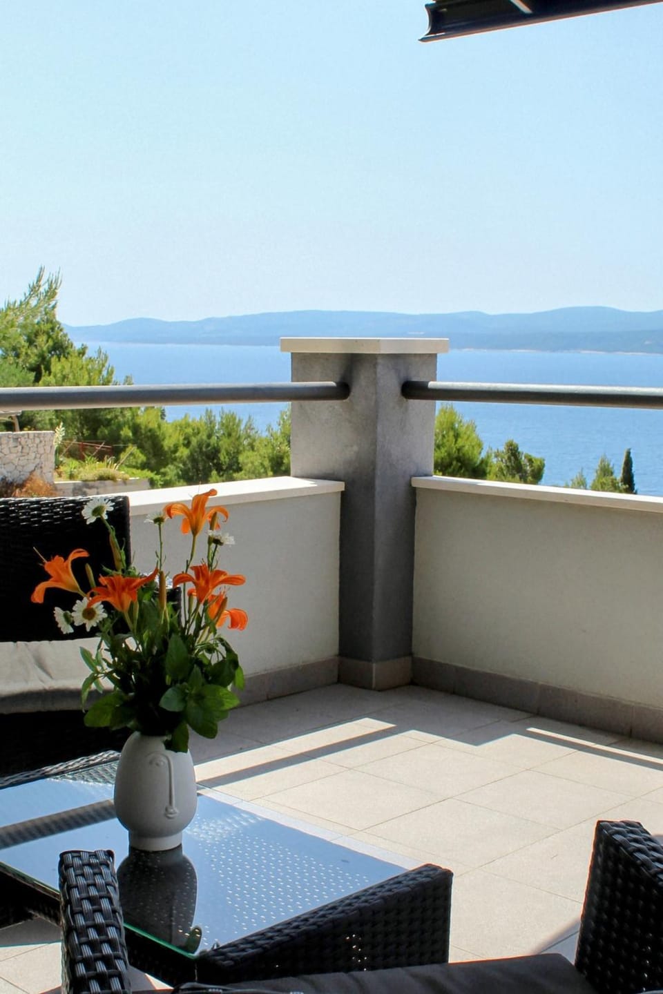Day, Natural landscape, Balcony/Terrace, Seating area, Sea view