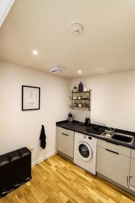 City Views by the Castle, Free Designated Parking. Apartment in Stirling