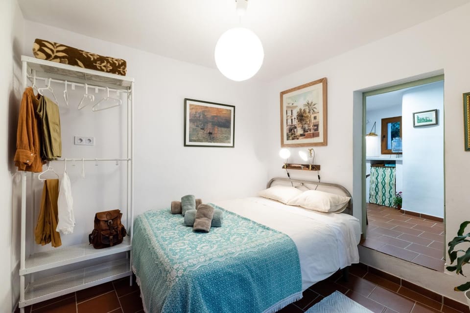 Bed, Bedroom, wardrobe