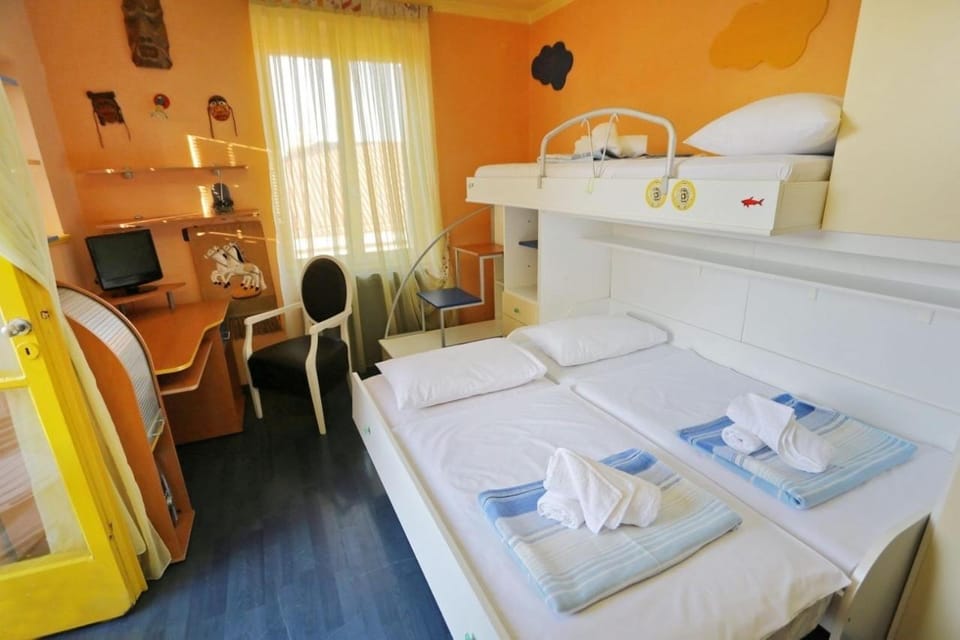 Apartment Heart of City Lola Apartment in Zadar