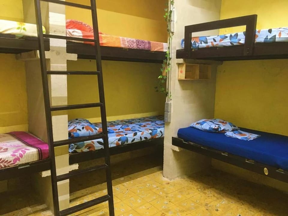 Hostal Republic Capsule hotel in Merida
