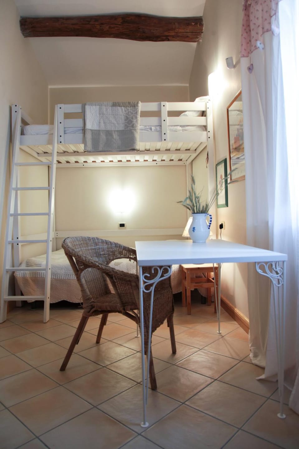 bunk bed