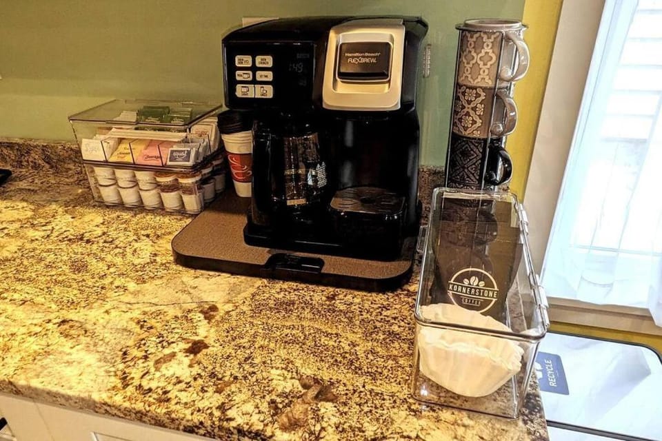 Coffee/tea facilities