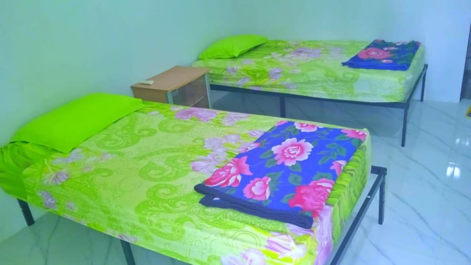 Bedroom, air conditioner