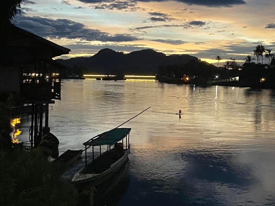 souksanh River Bungalow Apartment in Laos