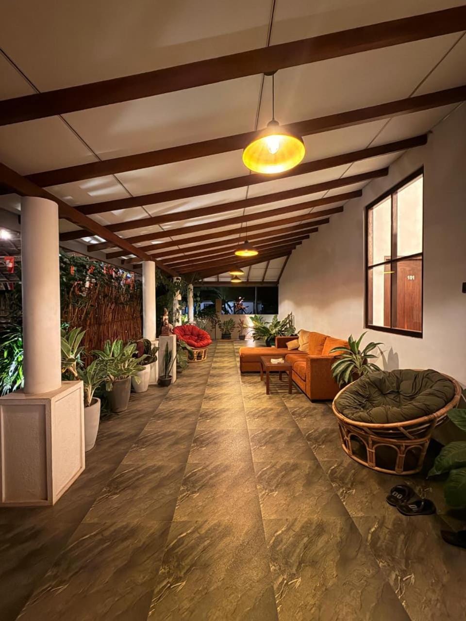Seating area