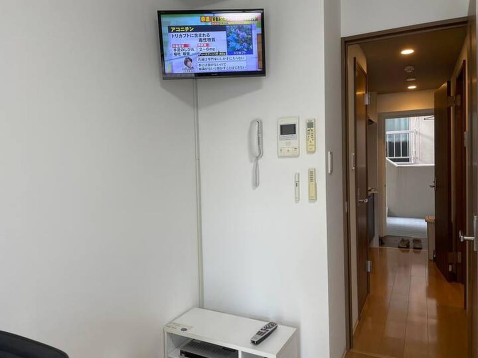 Locanda Shinosaka 402 ロカンダ新大阪 402 Apartment in Osaka