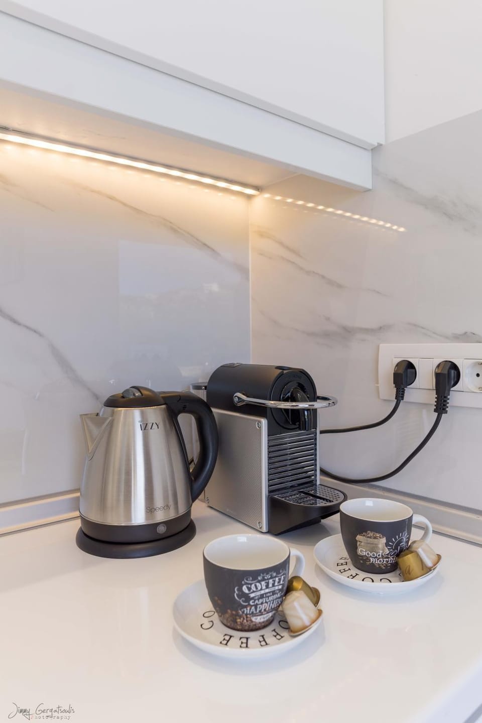 Coffee/tea facilities, Kitchen or kitchenette