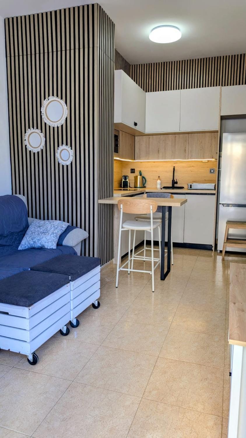 Kitchen or kitchenette, Living room
