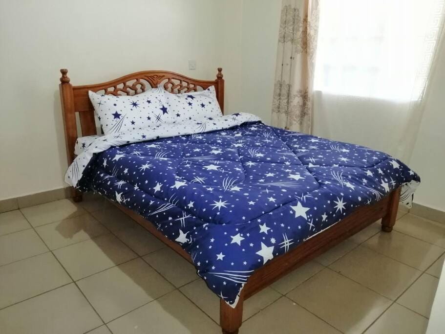 Entire serviced 2-bedroom apartment in Thindigua Apartment in Nairobi