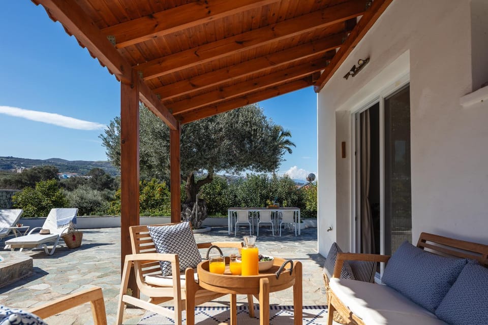 Patio, Seating area