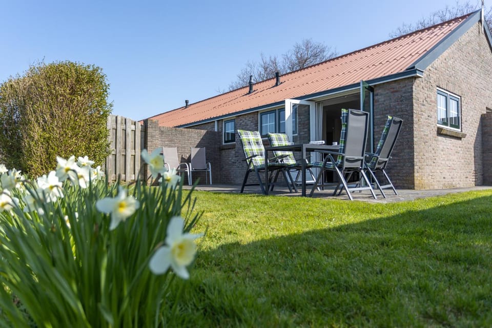 Property building, Garden, Garden