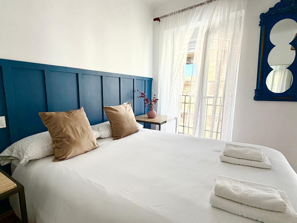 CASA VERA, Casa completa para familias o grupos en el centro de Antequera House in Antequera