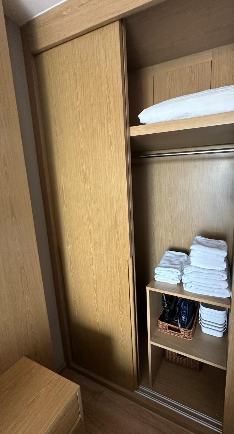wardrobe