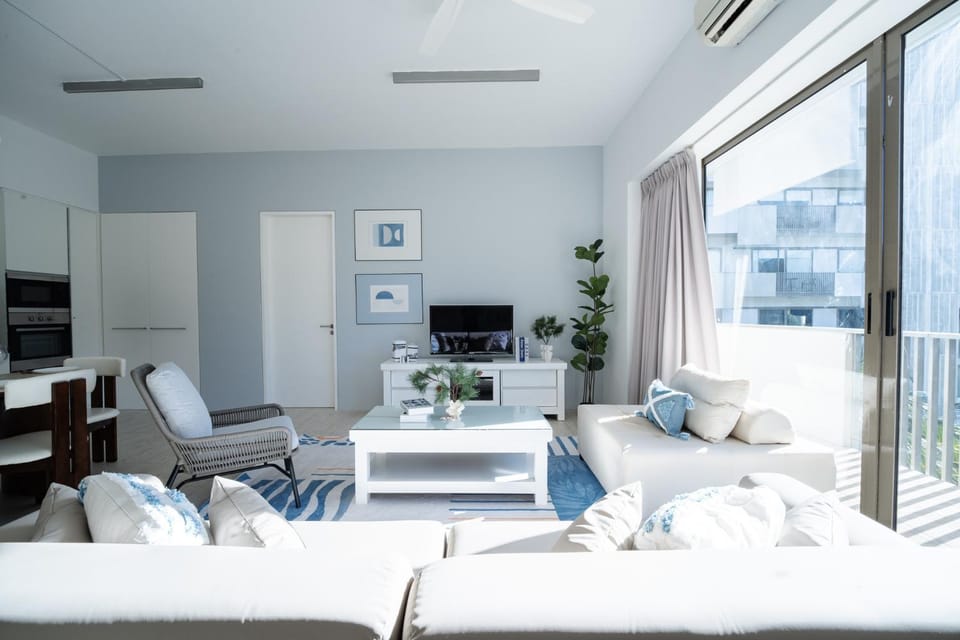 Batu Ferringhi By The Sea Luxurious 2BR Suite 6 Pax Apartment in Penang