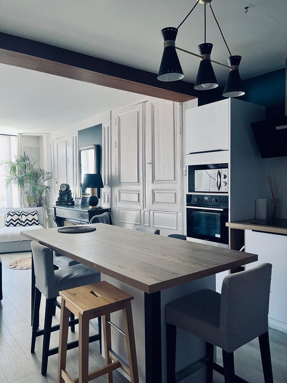 Living room, kitchen