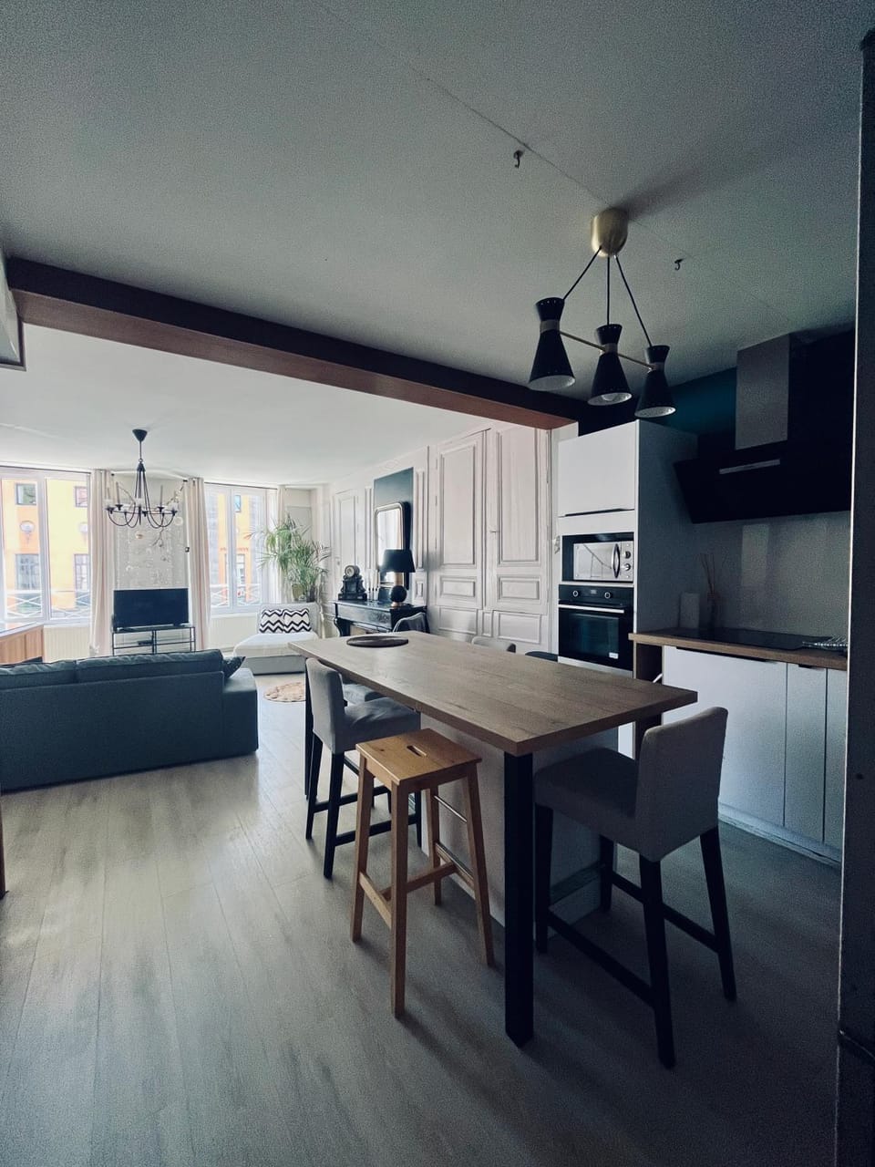 Living room, kitchen