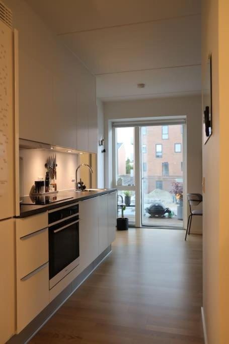 Kitchen or kitchenette, dishwasher, minibar, pet friendly, stove, toaster