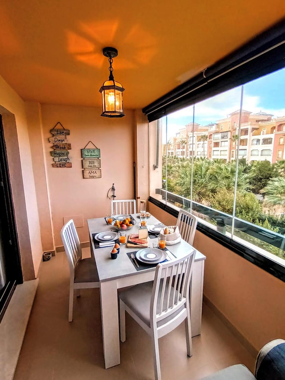Balcony/Terrace, Dining area