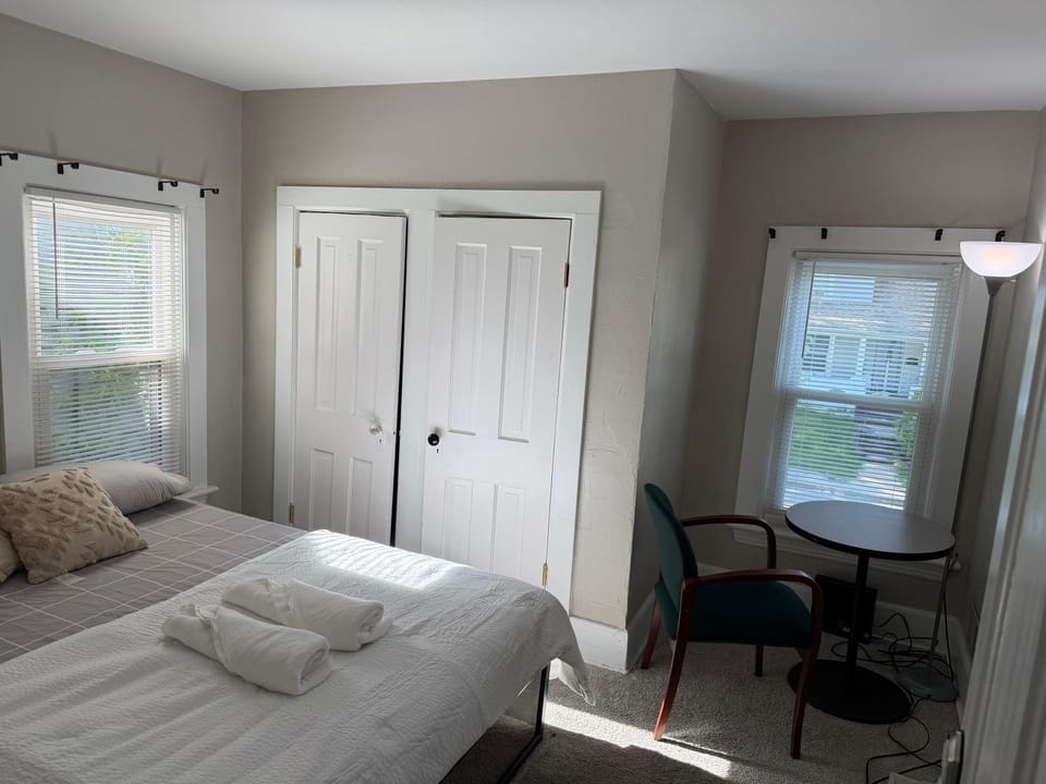 Bed, Photo of the whole room, Bedroom, towels, wardrobe