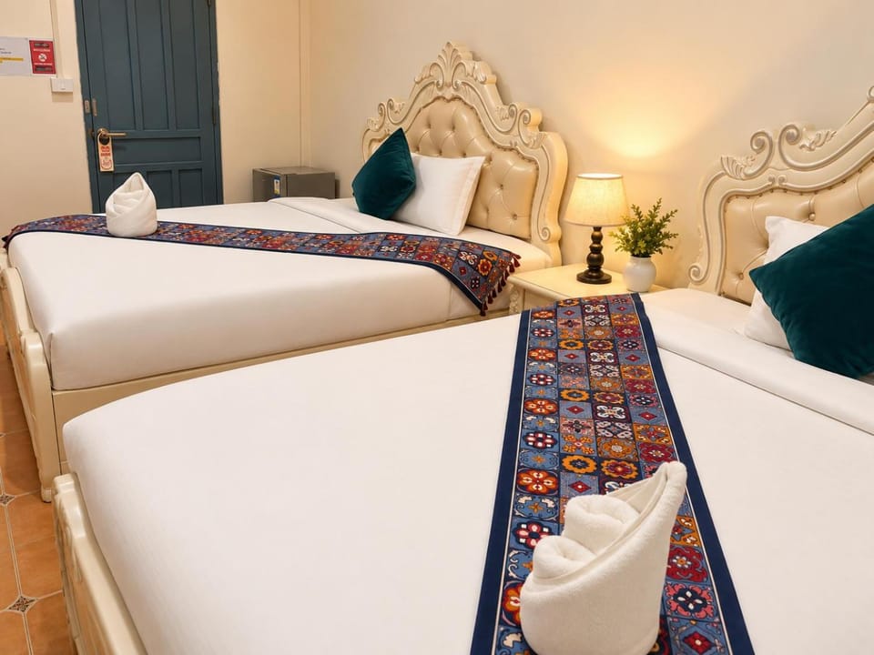 MONSANE VILLA Centrally located, opposite the night market Hotel in Luang Prabang