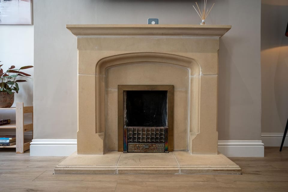 montrose lodge Apartment in Cheltenham