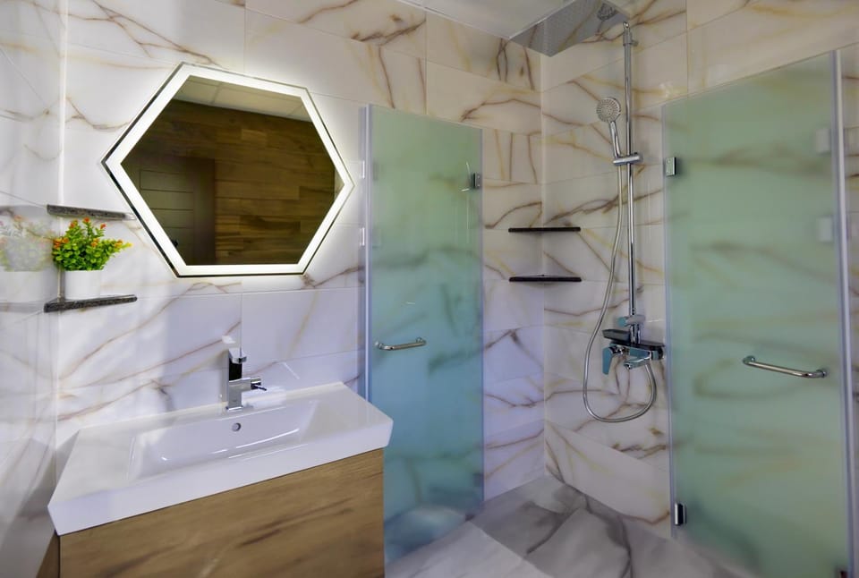 Shower, Bathroom
