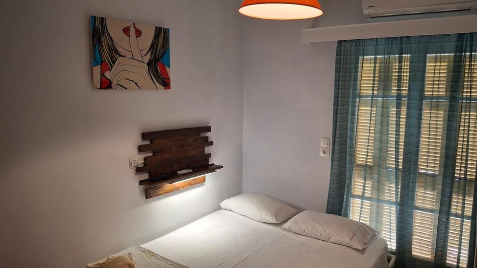 Nafpaktos studio in port Ι Vacation rental in Peloponnese, Western Greece and the Ionian
