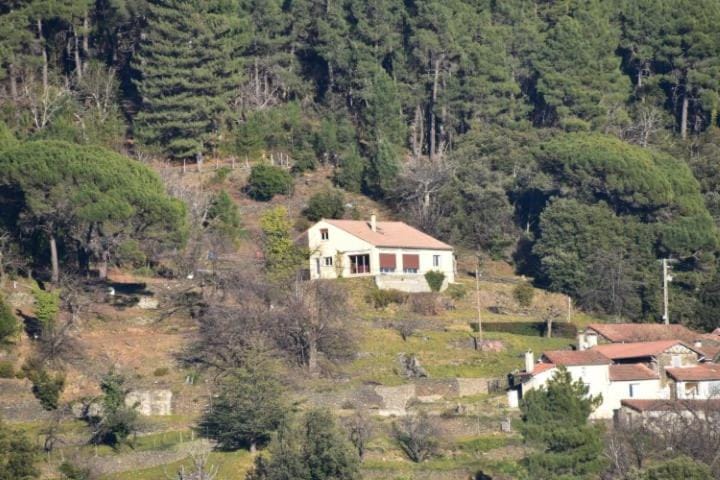 Chambres d'Hôte chez Antoine Bed and Breakfast in Occitanie