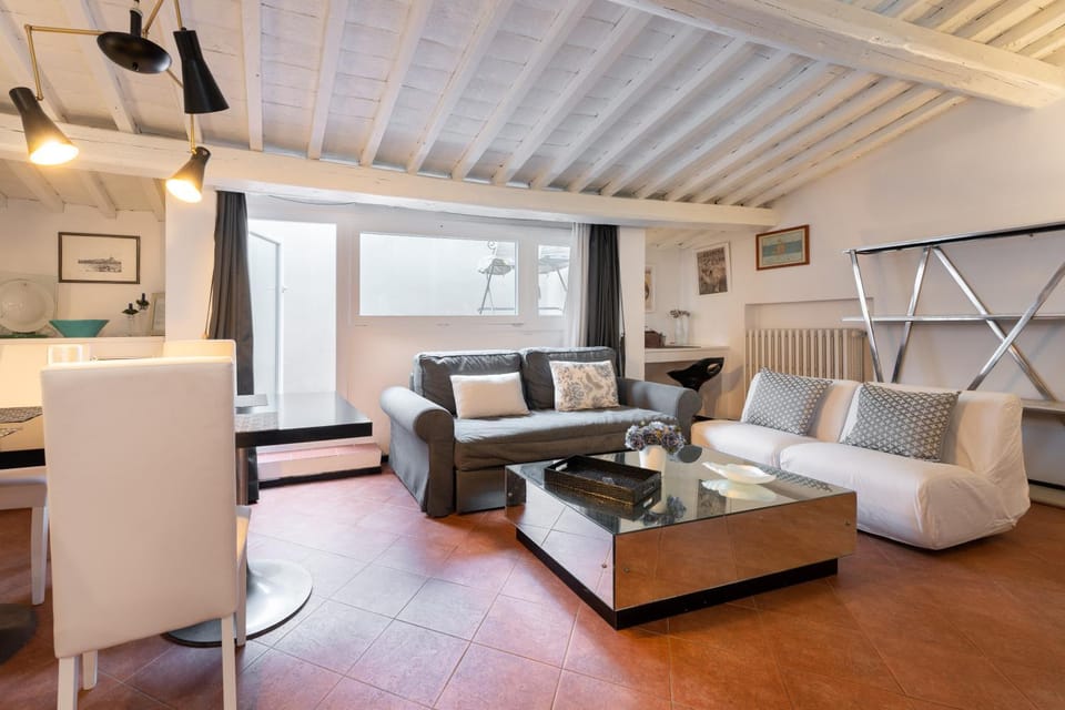 MediciApt - Montebello rooftop Apartment in Florence