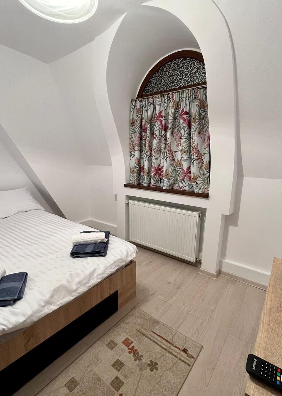 Bed, Photo of the whole room, Bedroom, towels, wardrobe