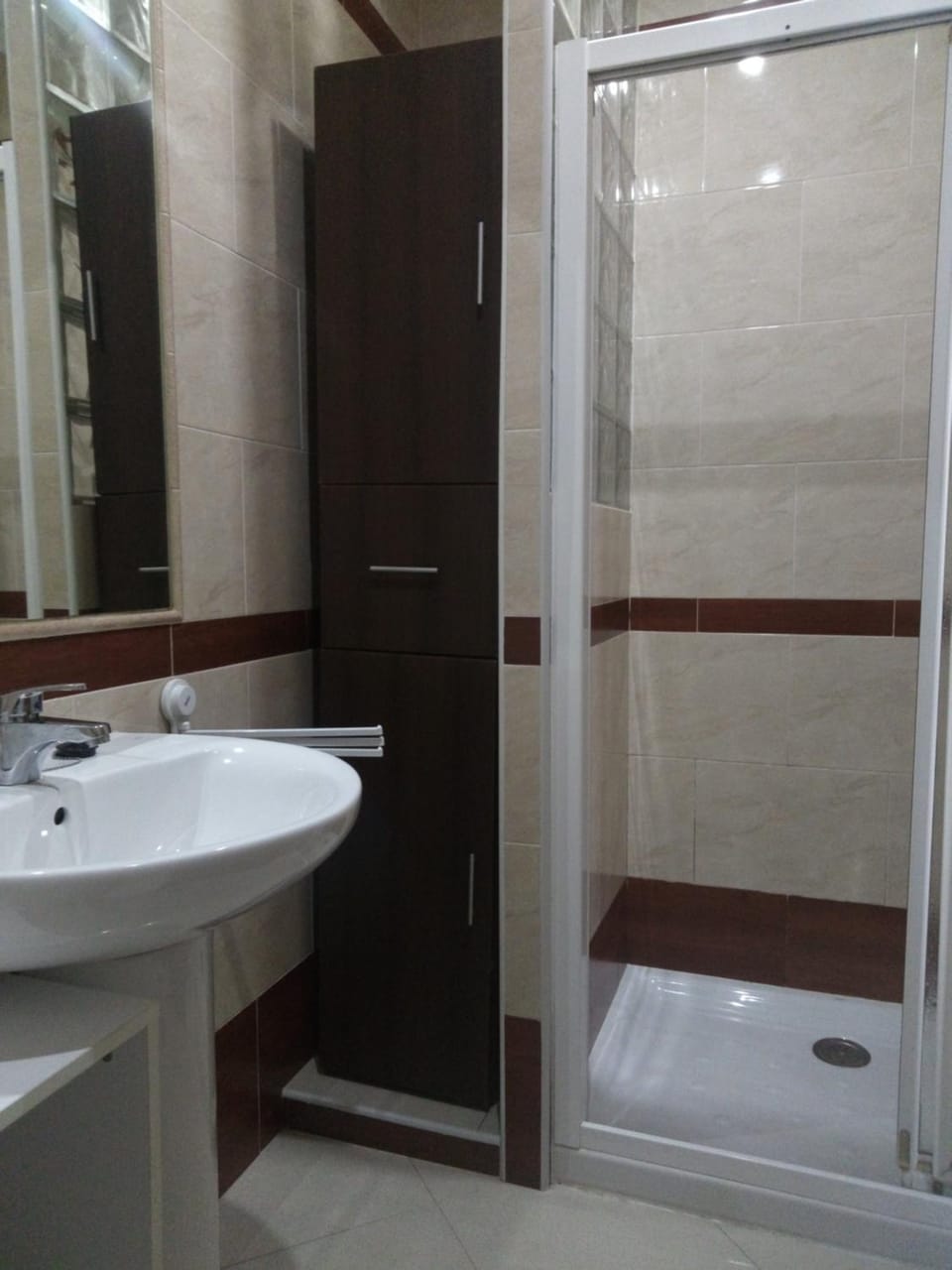 Shower, Bathroom, towels