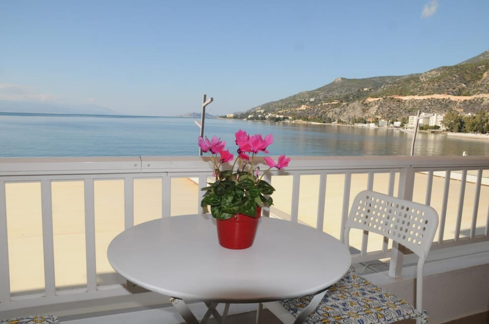 Sunset by the sea 1 Apartment in Euboea