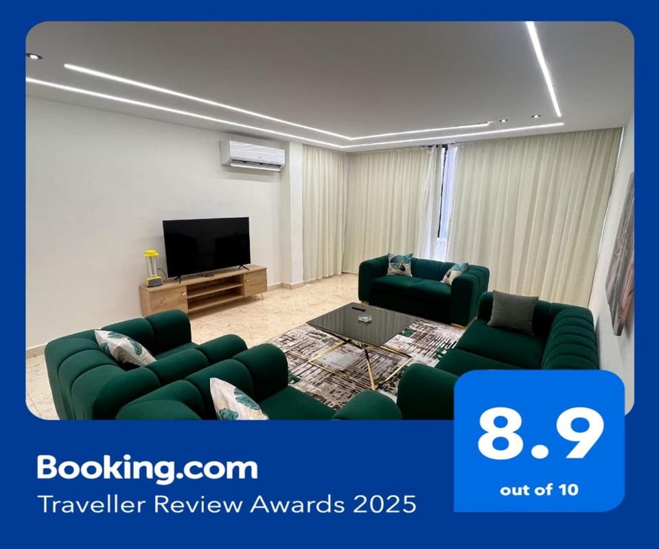 New amazing flat front of citystars mall4 Apartment in Cairo Governorate