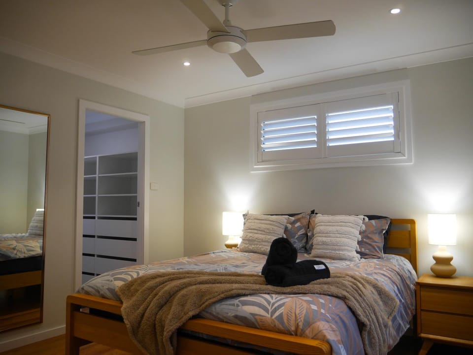 Luxury Home in Yowie Bay - pet friendly House in Sydney