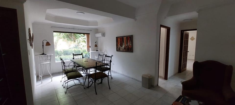 HERMOSO Dpto EN COMPLEJO BUGANVILLAS Apartment in Santa Cruz de la Sierra