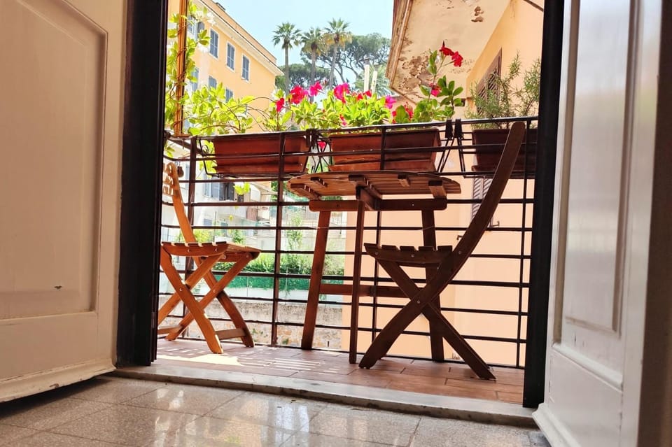 View (from property/room), View (from property/room), Balcony/Terrace, Balcony/Terrace, Living room, Garden view, Garden view, Inner courtyard view