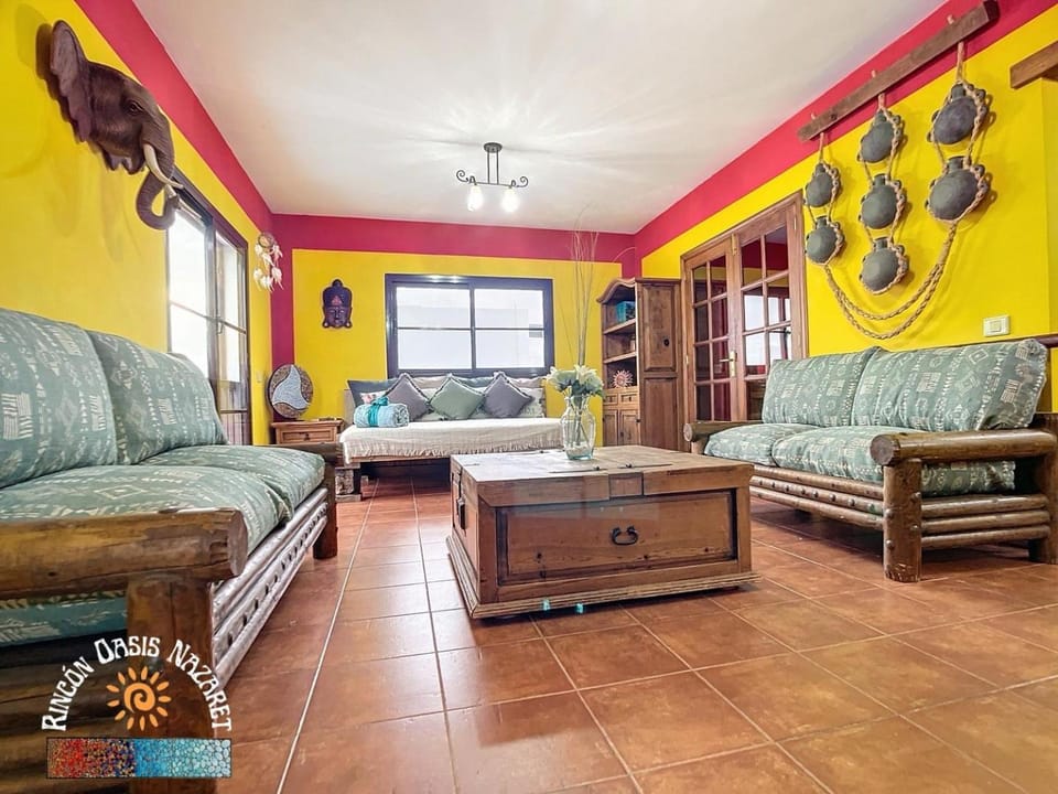 Lounge or bar