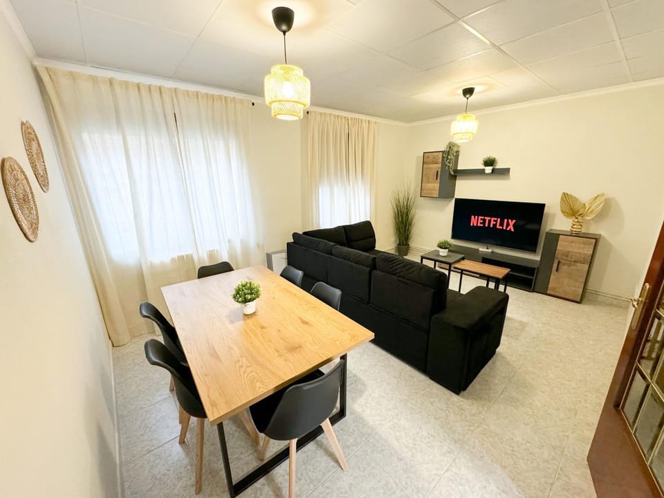 La Paloma del Pilar - Turistea Suites Apartment in Zaragoza