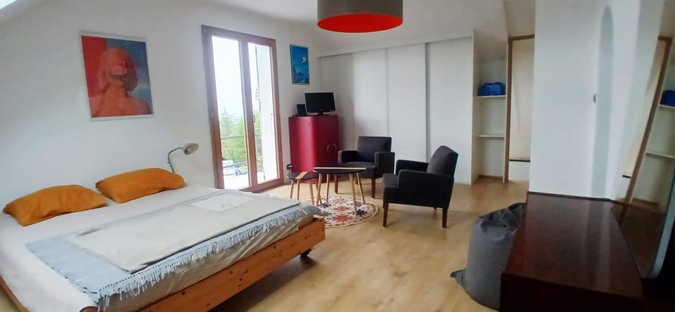 Appartement 55m2 dans maison Apartment in Haute-Savoie