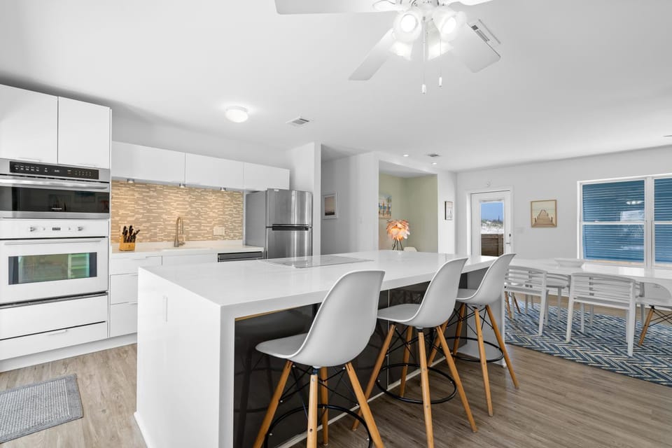 Island Beach Bungalow House in Pensacola Beach
