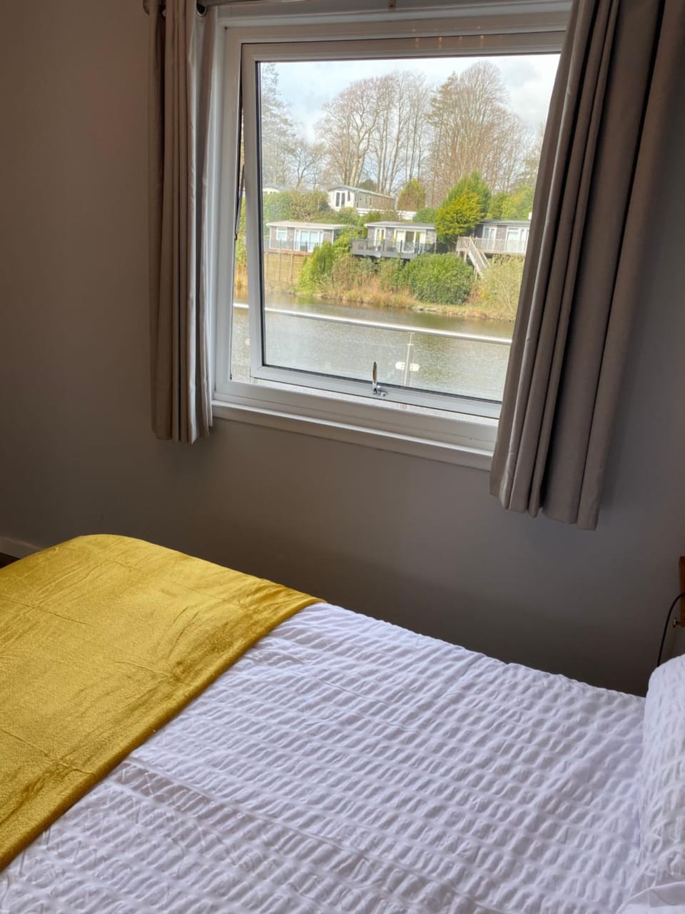 Lakeside Lodge 84 Apartment in Wales